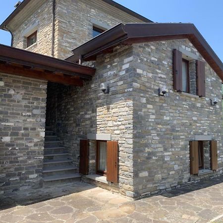 Вилла Borgo Scorza Pietramogolana Экстерьер фото